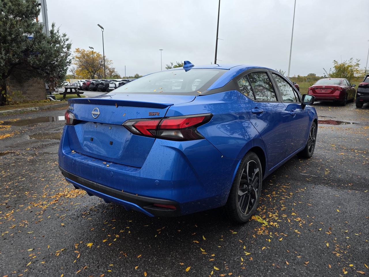 2024 Nissan Versa SR Photo