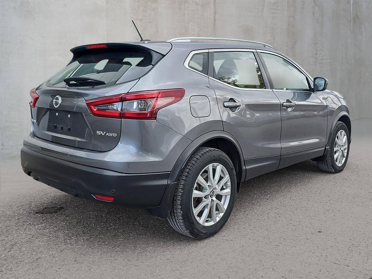 2023 Nissan Qashqai SV AWD | Heated Seats | Apple Car Play | Camera | Photo3