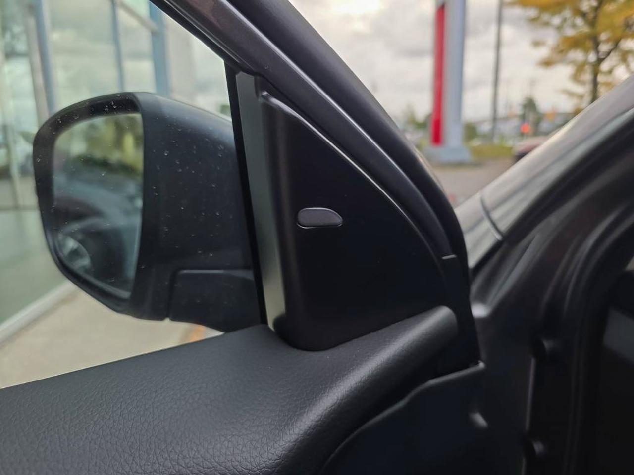 2023 Nissan Qashqai SV AWD | Heated Seats | Apple Car Play | Camera | Photo