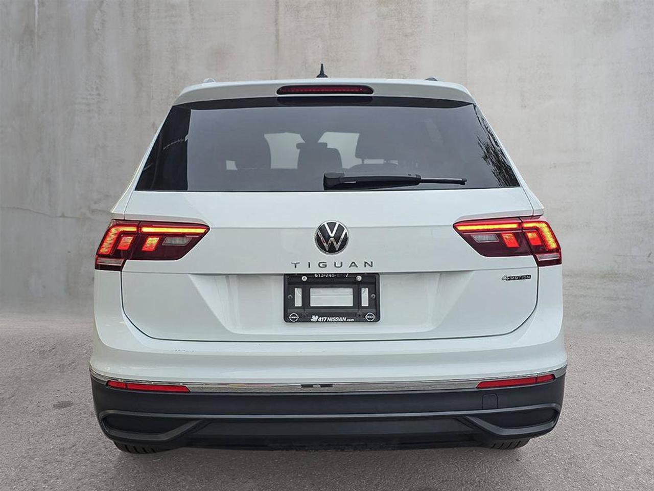 2024 Volkswagen Tiguan Comfortline 4MOTION | Apple Car Play | Android Auto | Heated Seats | Photo2