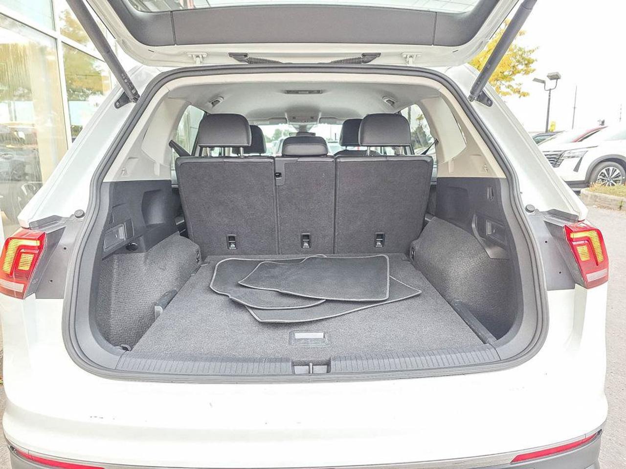 2024 Volkswagen Tiguan Comfortline 4MOTION | Apple Car Play | Android Auto | Heated Seats | Photo