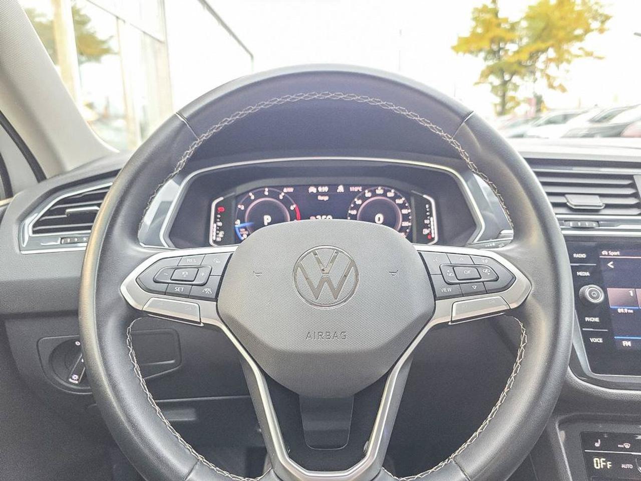 2024 Volkswagen Tiguan Comfortline 4MOTION | Apple Car Play | Android Auto | Heated Seats | Photo