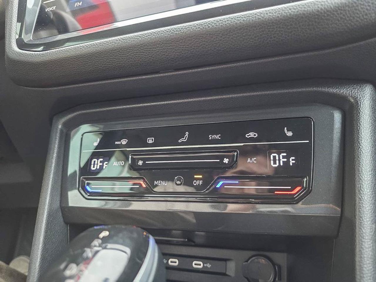 2024 Volkswagen Tiguan Comfortline 4MOTION | Apple Car Play | Android Auto | Heated Seats | Photo