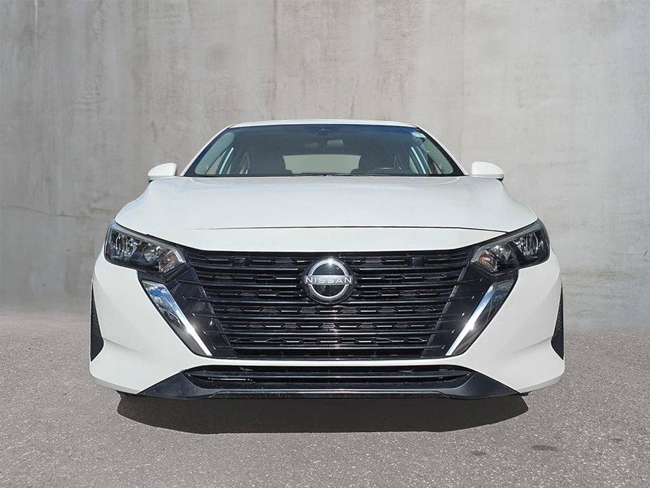 2024 Nissan Sentra SV Photo