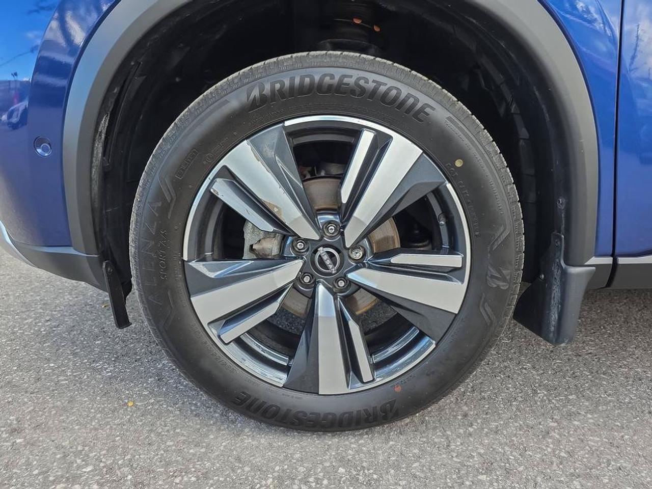 2023 Nissan Rogue Platinum Photo
