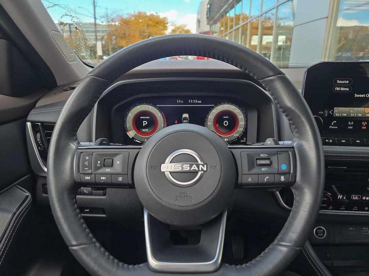 2023 Nissan Rogue Platinum Photo