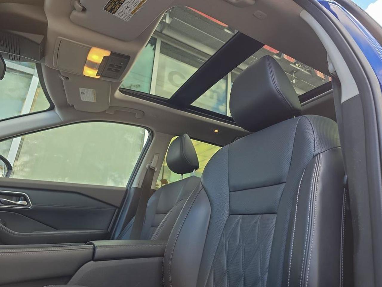 2023 Nissan Rogue Platinum Photo