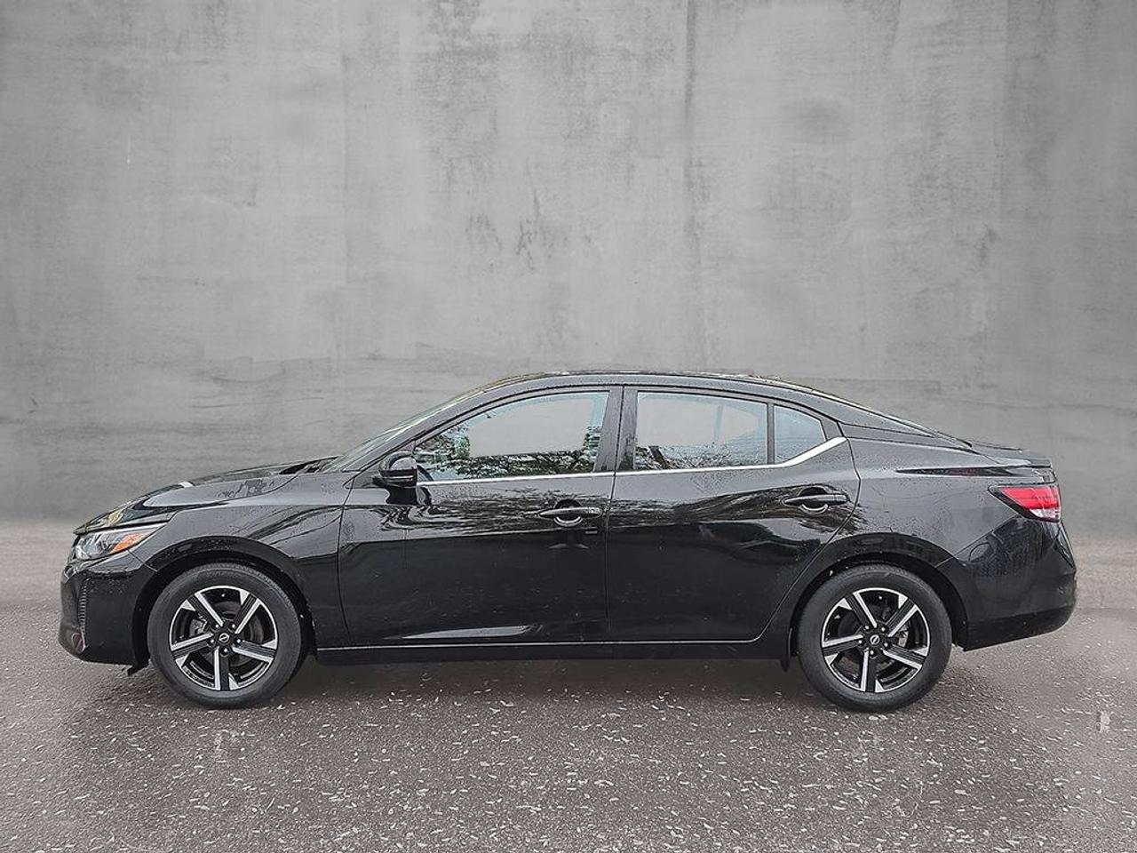 2024 Nissan Sentra SV Photo5
