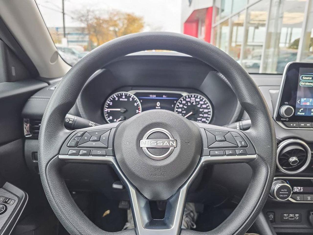 2024 Nissan Sentra SV Photo