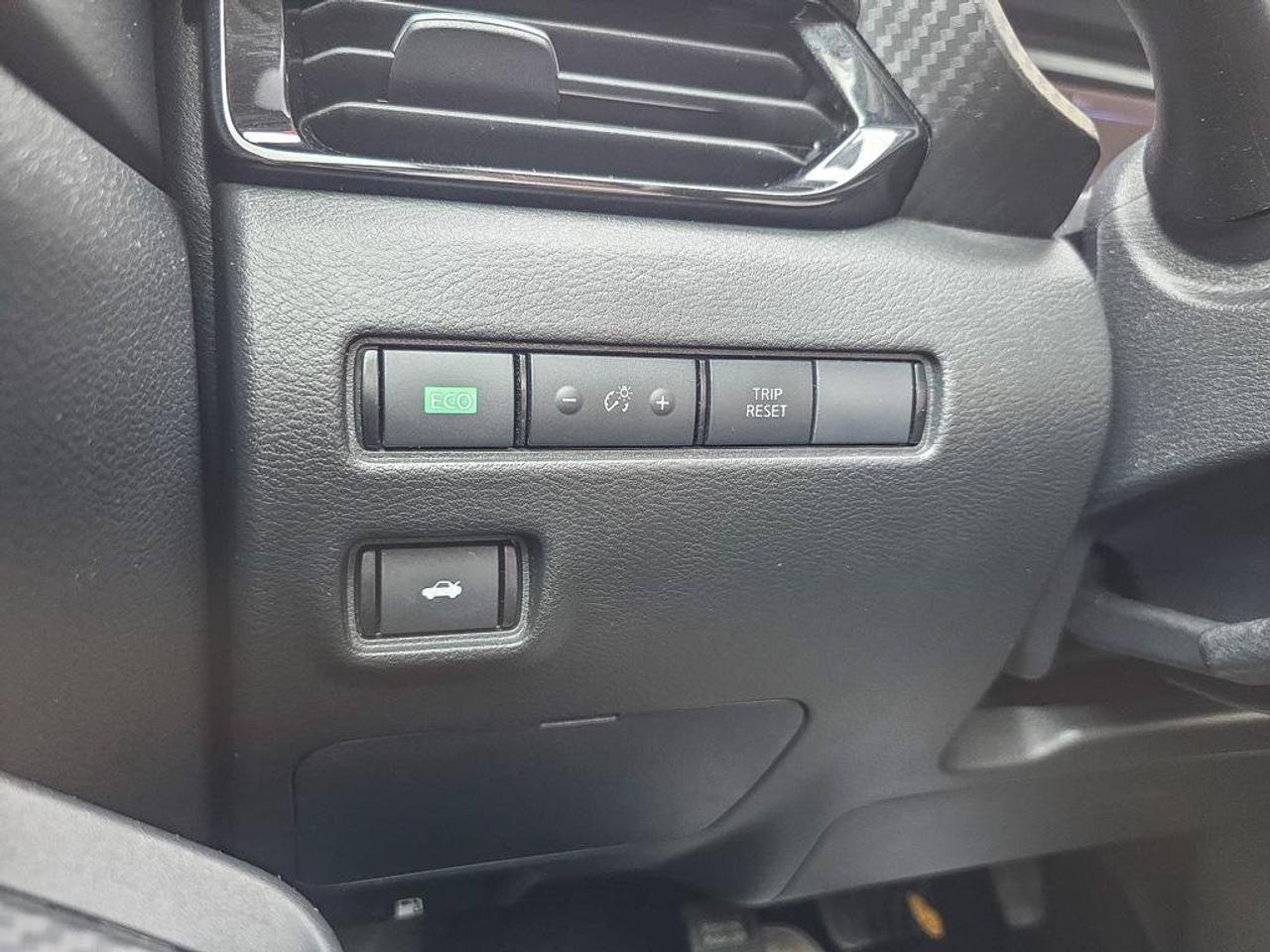 2024 Nissan Sentra SV Photo