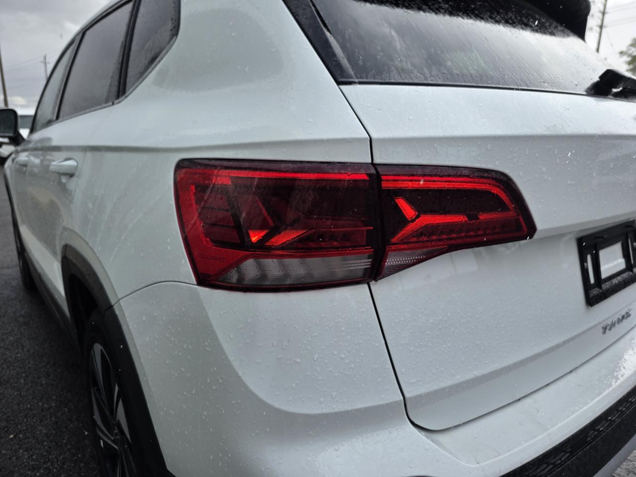 2024 Volkswagen Taos Comfortline 4MOTION | Apple Car Play | Android Auto | Photo