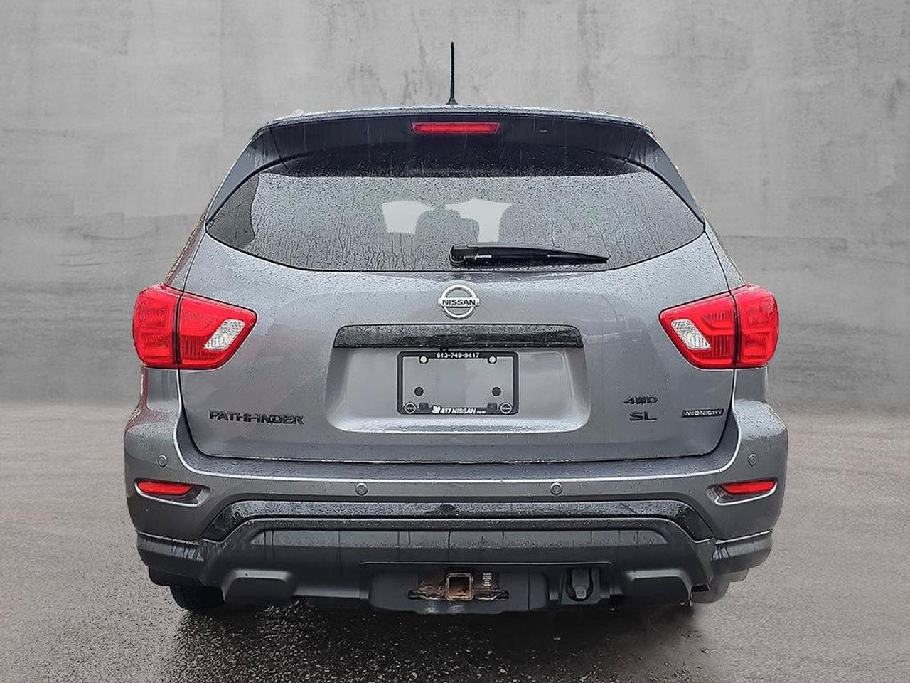 2018 Nissan Pathfinder SL Midnight Edition | 7 Seats | 3rd Row | Heated Seats | Photo