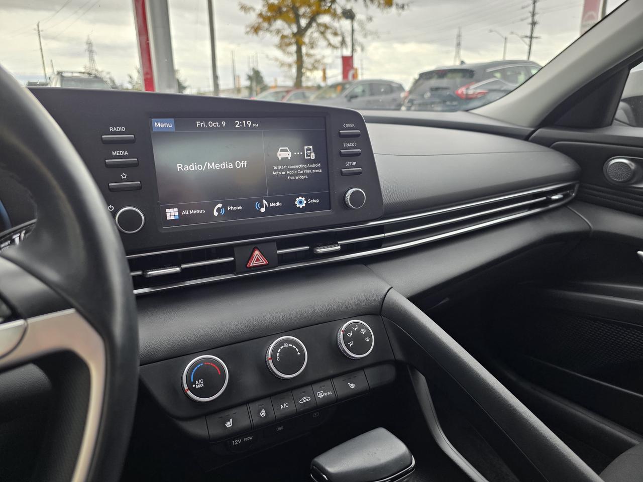 2024 Hyundai Elantra Preferred | Apple Car Play | Android Auto | Heated Seats | Photo
