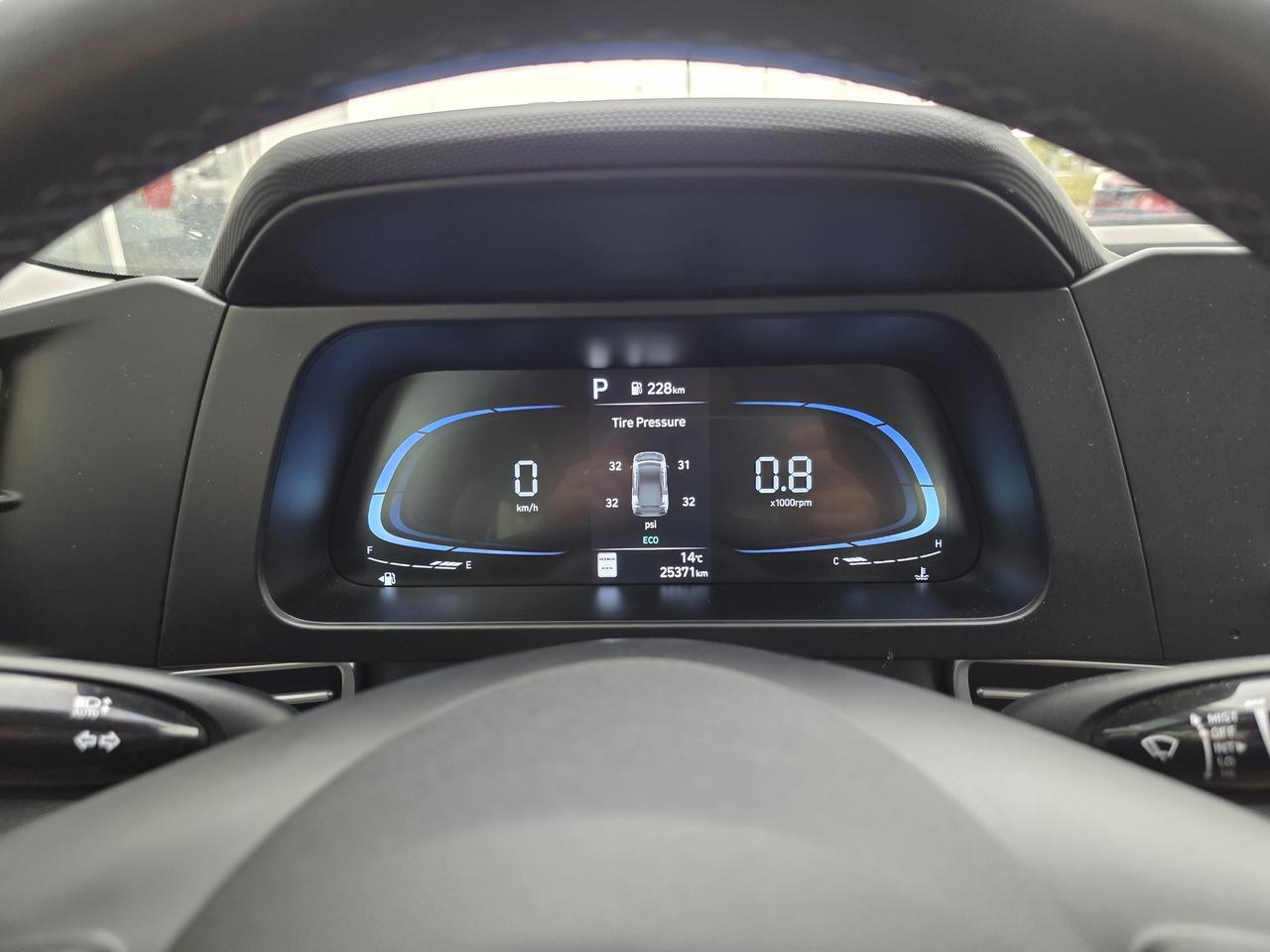 2024 Hyundai Elantra Preferred | Apple Car Play | Android Auto | Heated Seats | Photo