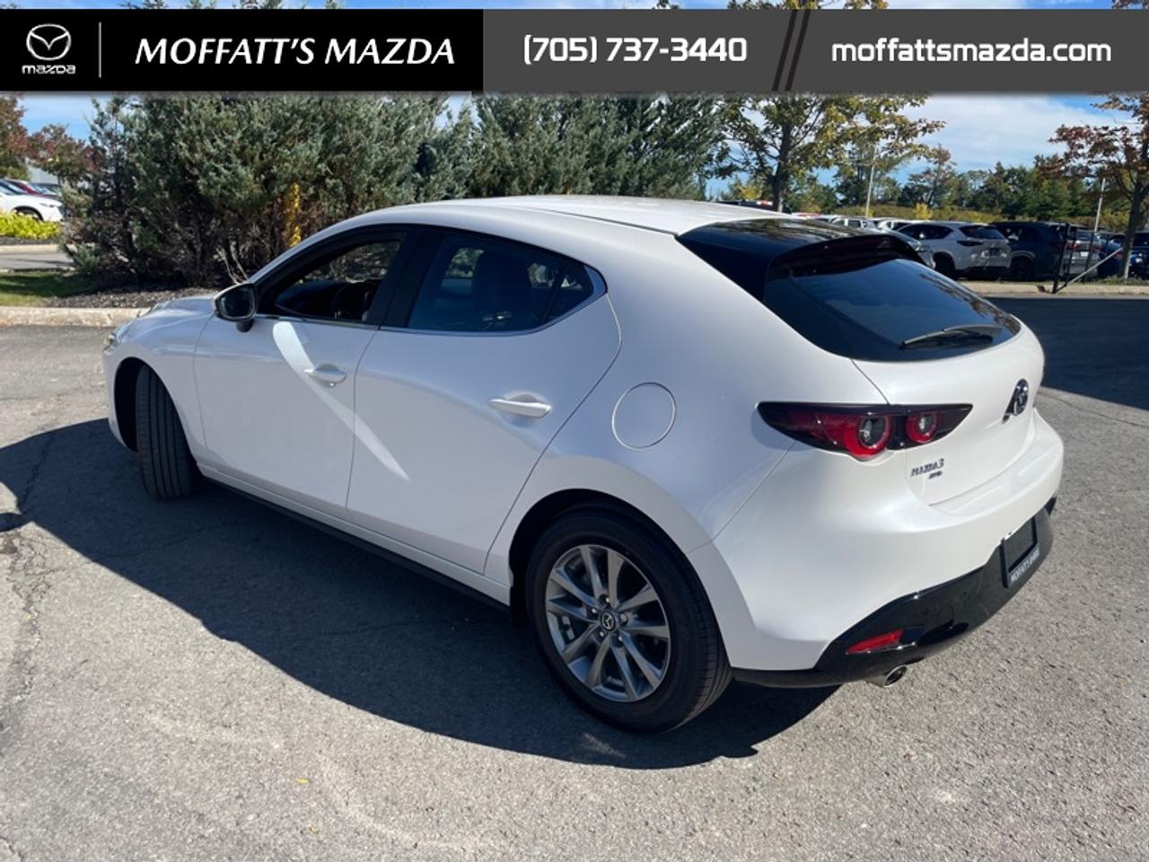 2025 Mazda Mazda3 Sport GS Photo3