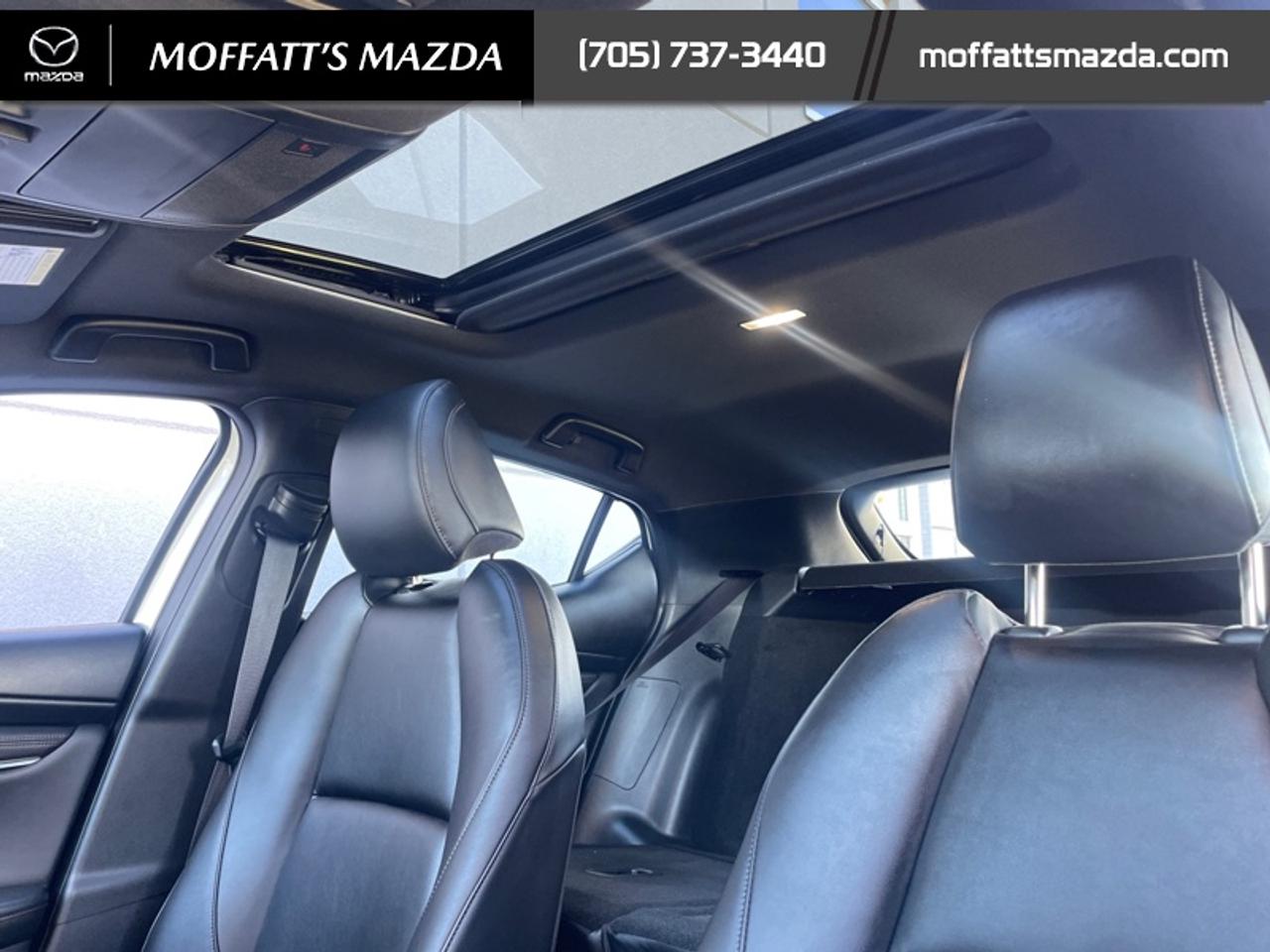 2025 Mazda Mazda3 Sport GS Photo