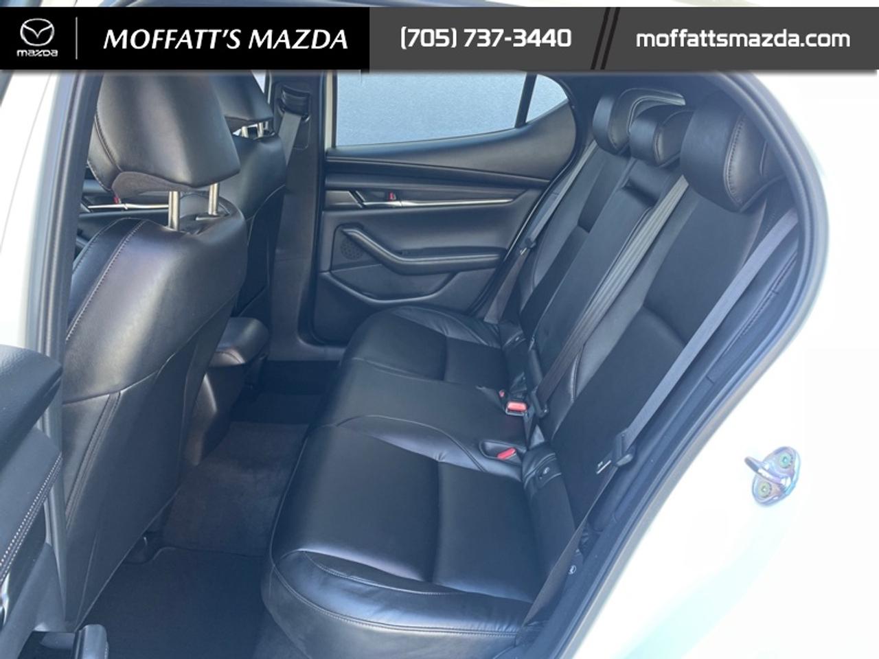 2025 Mazda Mazda3 Sport GS Photo