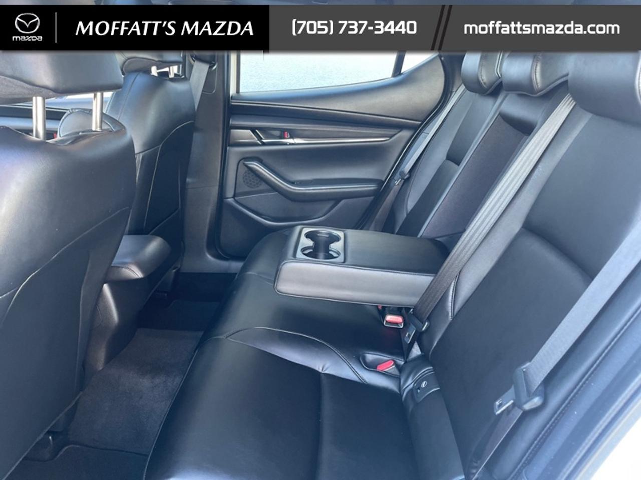 2025 Mazda Mazda3 Sport GS Photo
