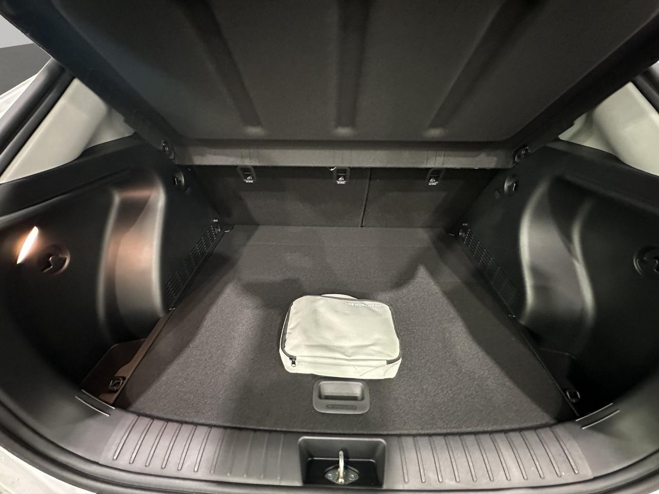 2027 Hyundai KONA Preferred Photo