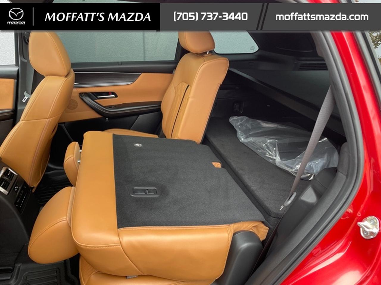 2025 Mazda CX-70 MHEV Signature Photo