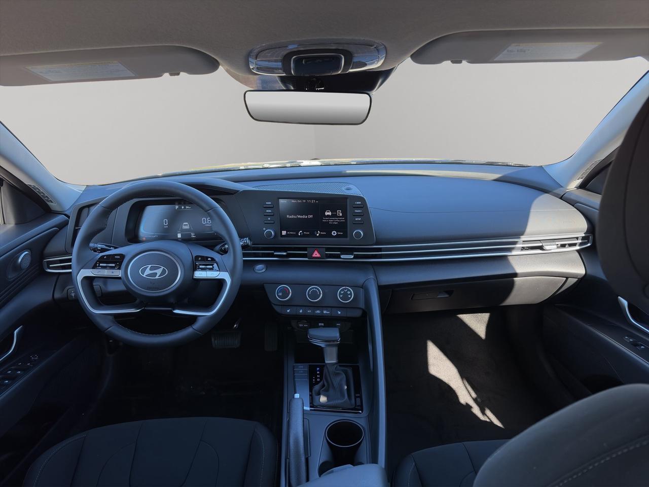 2026 Hyundai Elantra Preferred Photo