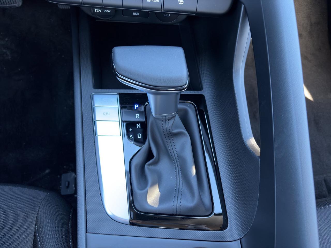 2026 Hyundai Elantra Preferred Photo