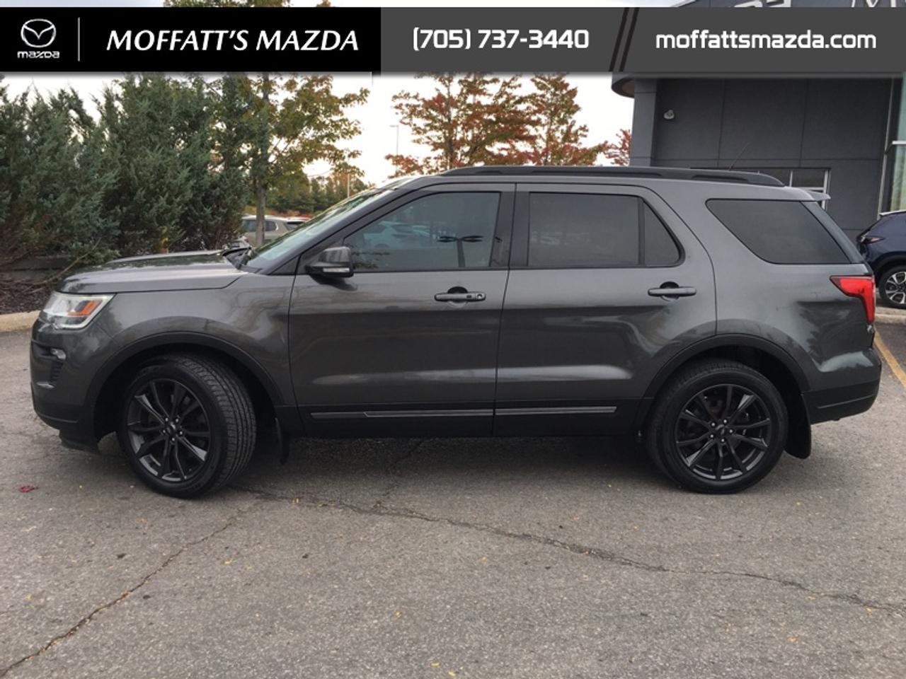 2018 Ford Explorer XLT Photo1