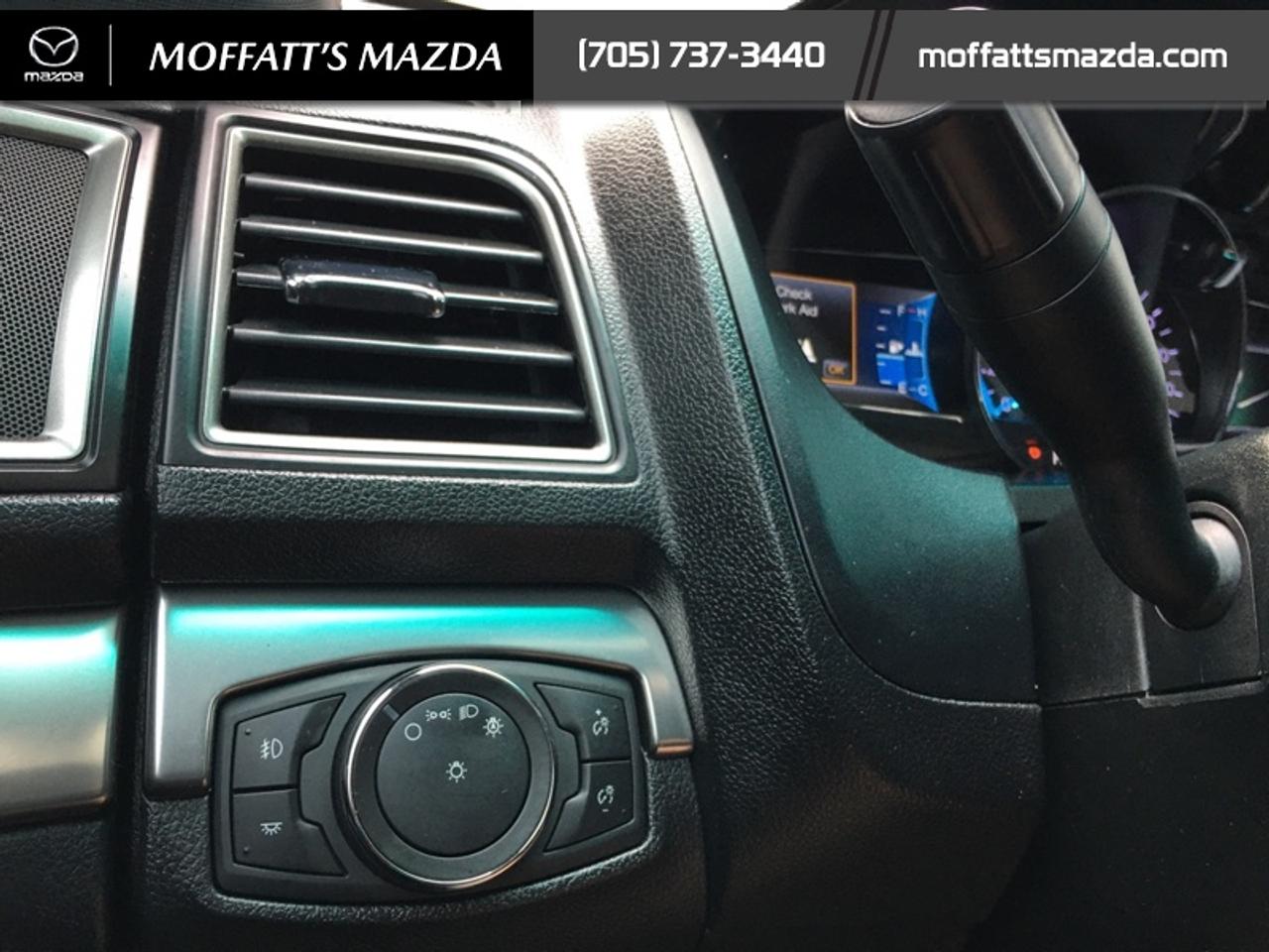 2018 Ford Explorer XLT Photo