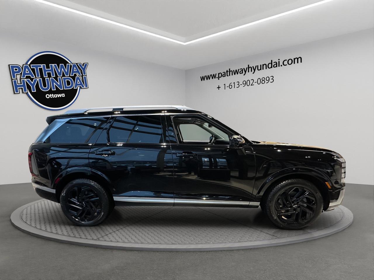 2027 Hyundai Palisade Hybrid Luxury Photo2
