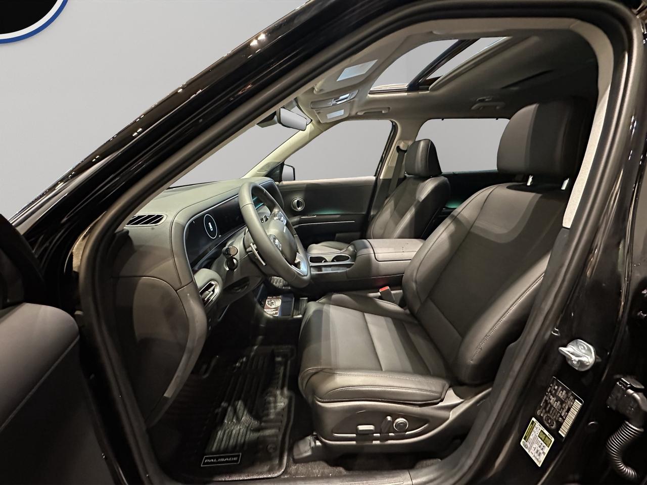2027 Hyundai Palisade Hybrid Luxury Photo