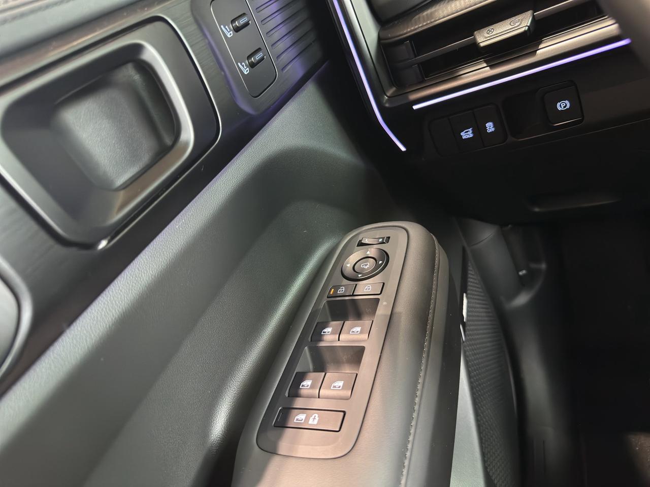 2027 Hyundai Santa Fe Hybrid Ultimate Calligraphy Photo