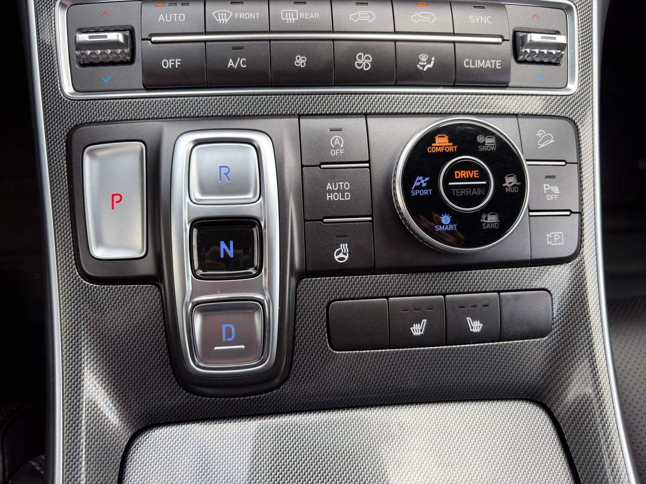 2023 Hyundai Santa Fe Preferred AWD w/ Trend Package | Panoramic Sunroof | Heated Steering Wheel | Lane Keeping Assist Photo
