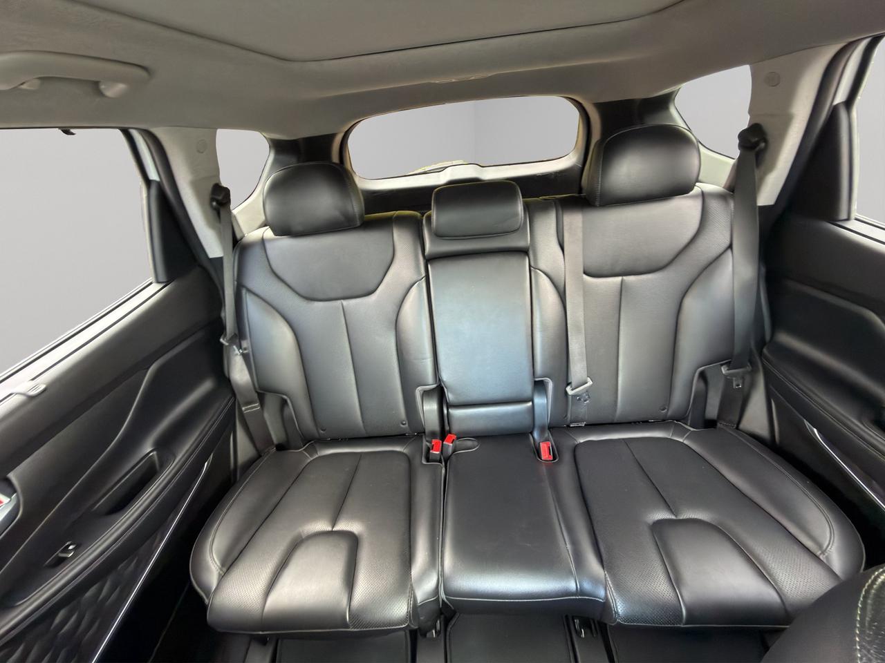 2023 Hyundai Santa Fe Preferred AWD w/ Trend Package | Panoramic Sunroof | Heated Steering Wheel | Lane Keeping Assist Photo