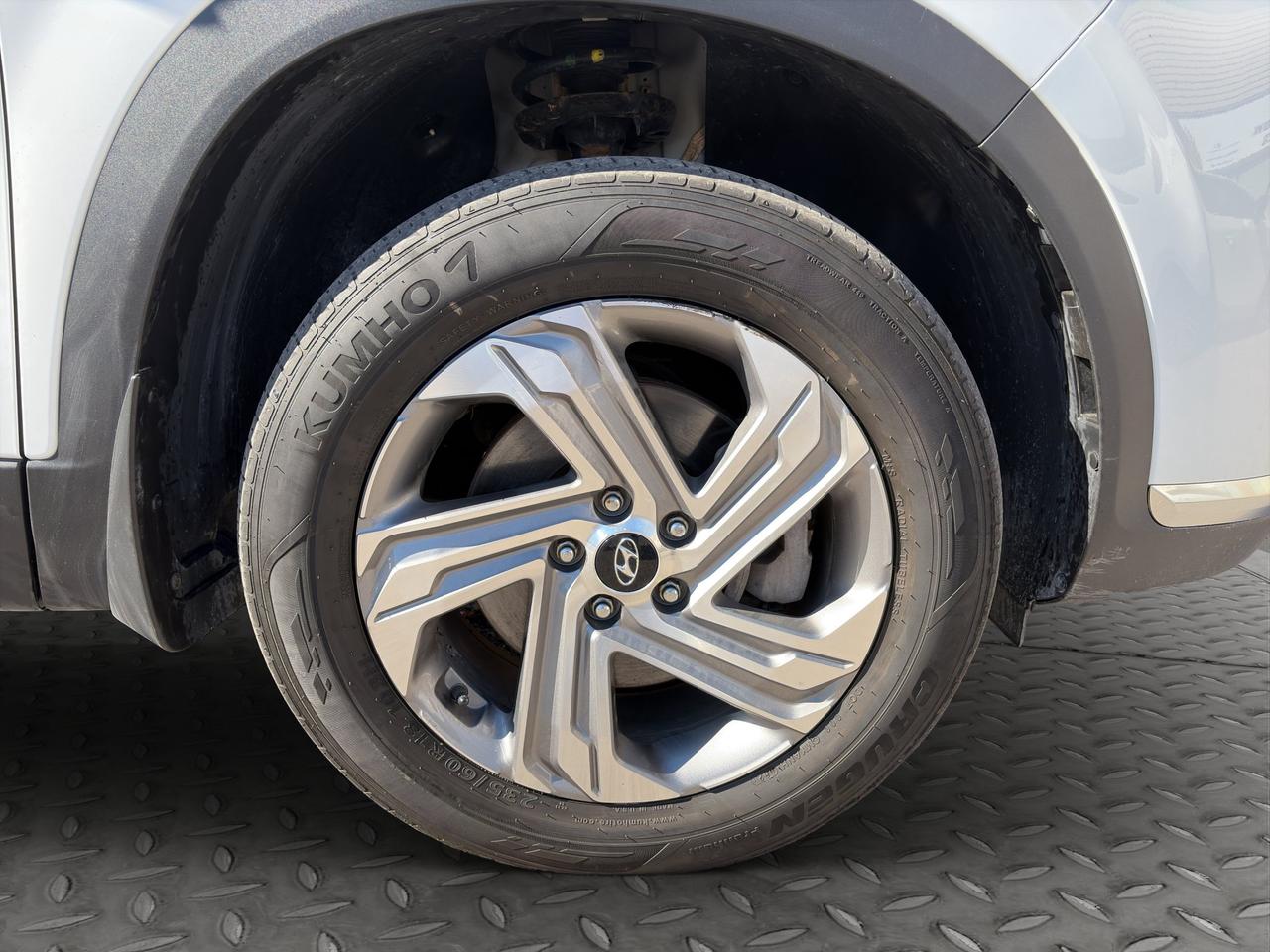 2023 Hyundai Santa Fe Preferred AWD w/ Trend Package | Panoramic Sunroof | Heated Steering Wheel | Lane Keeping Assist Photo1