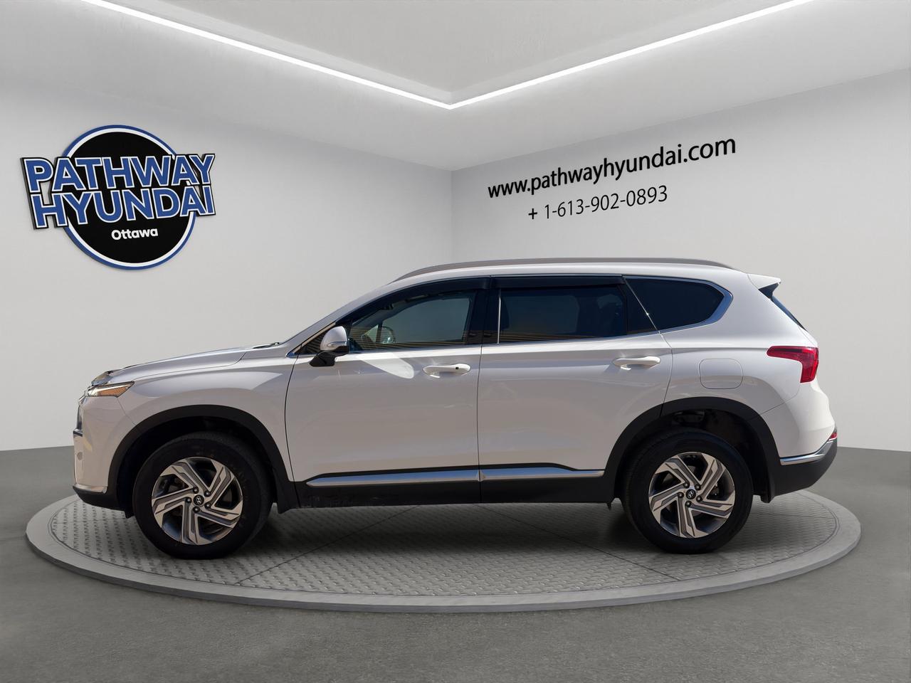 2023 Hyundai Santa Fe Preferred AWD w/ Trend Package | Panoramic Sunroof | Heated Steering Wheel | Lane Keeping Assist Photo