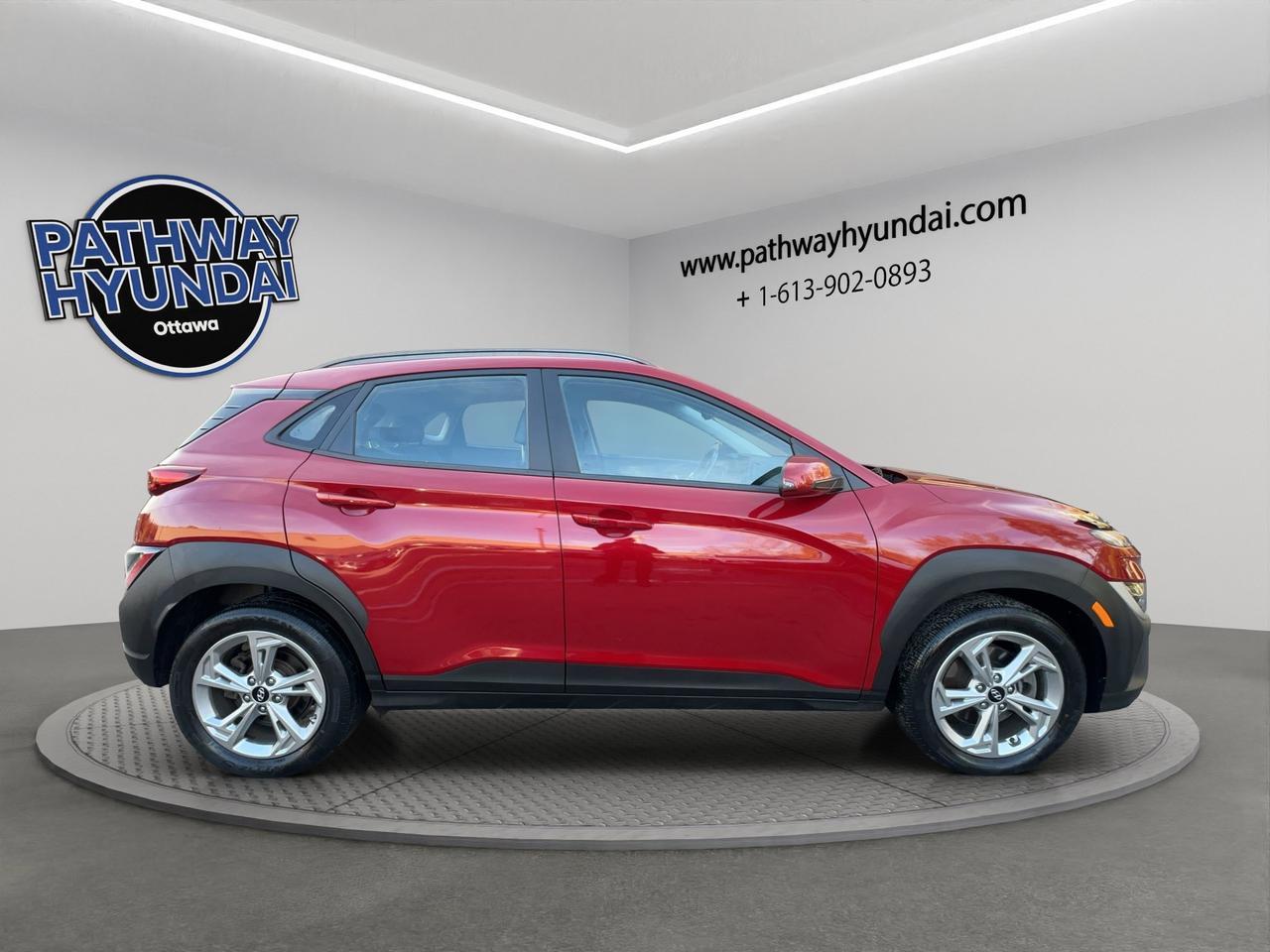 2022 Hyundai KONA Preferred | Heated Seats & Wheel | Sunroof | | Adaptive Cruise Control | Remote Engine Start | Photo2