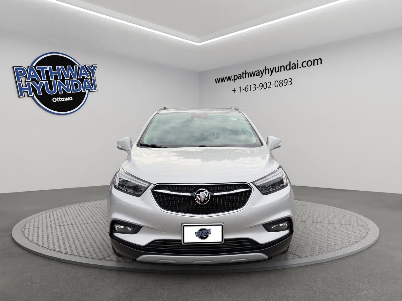 2018 Buick Encore Essence | Cross-Traffic Alert | Blind Spot Monitor | Navigation System | Cruise Control Photo