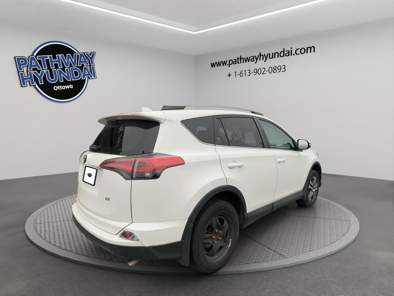 2017 Toyota RAV4 LE | Reverse Cam | Pre-Collision System | Lane Departure Alert Photo3