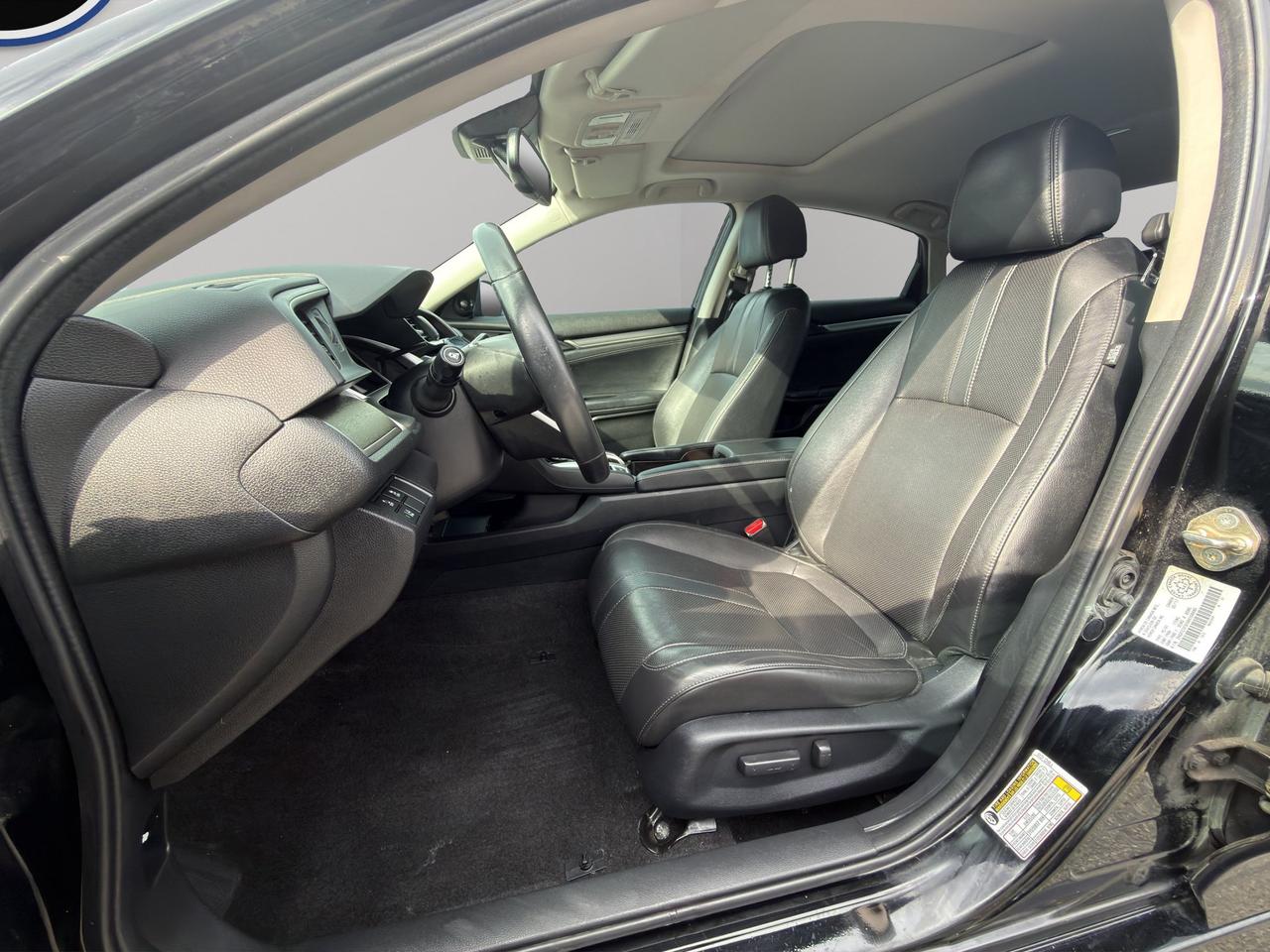2017 Honda Civic Sedan Touring | Lane Keep Assist | Keyless Entry & Keyless Start Photo
