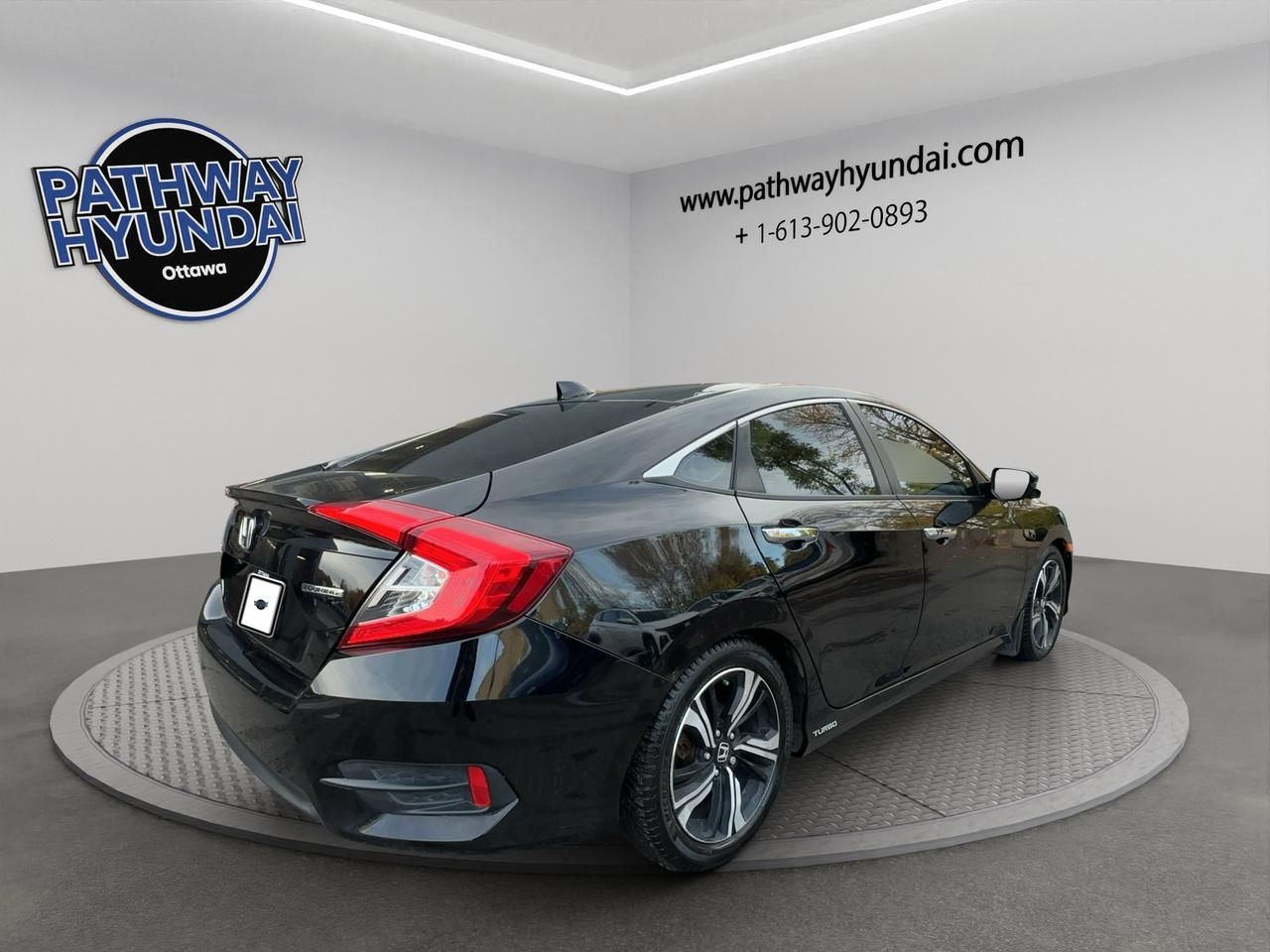 2017 Honda Civic Sedan Touring | Lane Keep Assist | Keyless Entry & Keyless Start Photo3