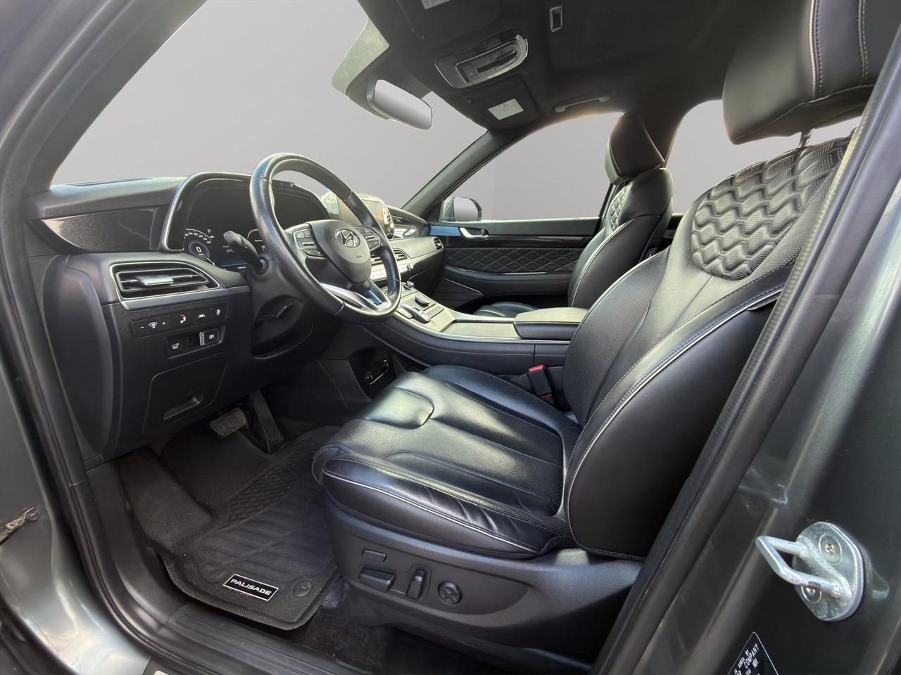 2022 Hyundai PALISADE Ultimate Calligraphy | Blind Spot Monitor | Lane Departure Warning | Adaptive Cruise Control | Photo