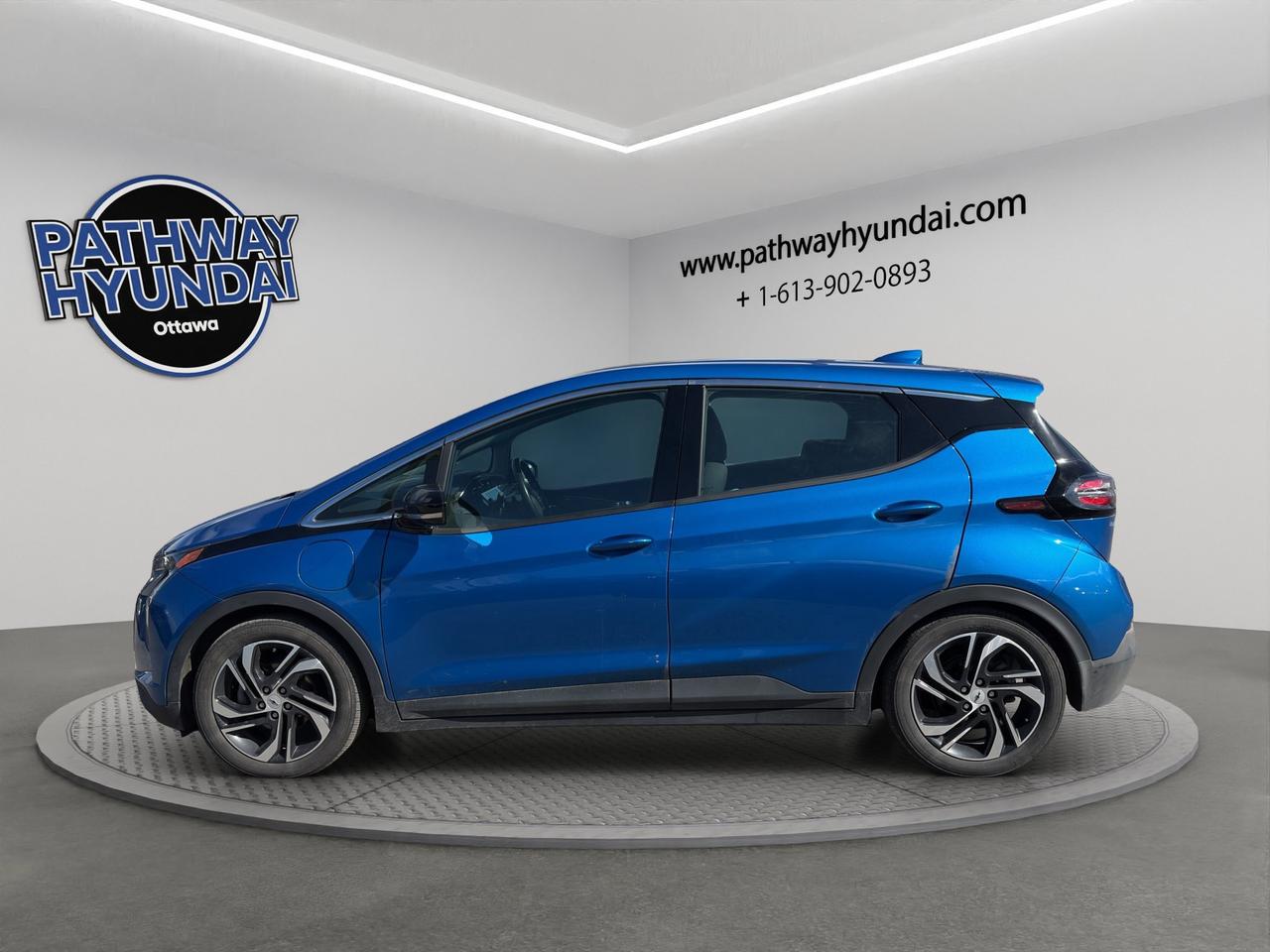 2023 Chevrolet Bolt EV 1LT | Lane Keep Assist | Lane Departure Warning | Cross Traffic Alert | Front Collison Warning Photo