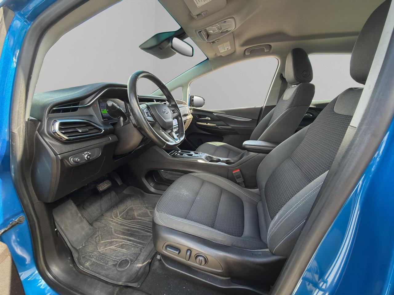 2023 Chevrolet Bolt EV 1LT | Lane Keep Assist | Lane Departure Warning | Cross Traffic Alert | Front Collison Warning Photo