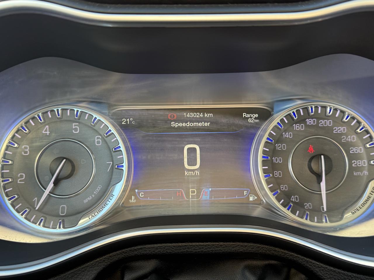 2016 Chrysler 200 C Photo