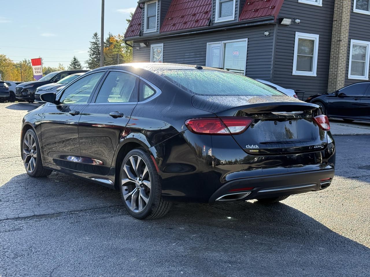 2016 Chrysler 200 C Photo