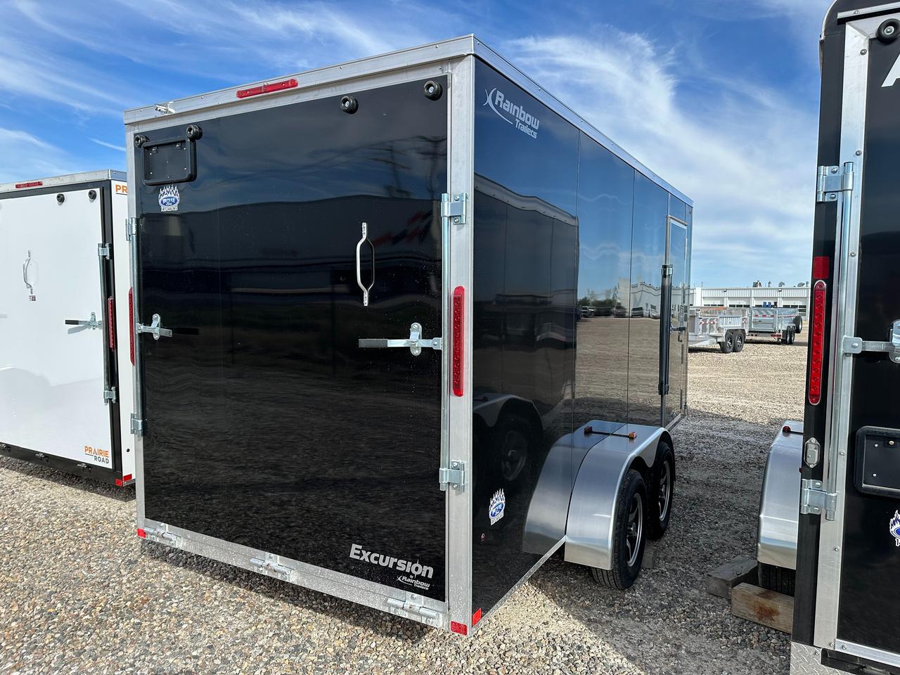 2027 Rainbow Enclosed Cargo 7 x 16' Aluminum Rainbow Excursion Ramp Door Photo
