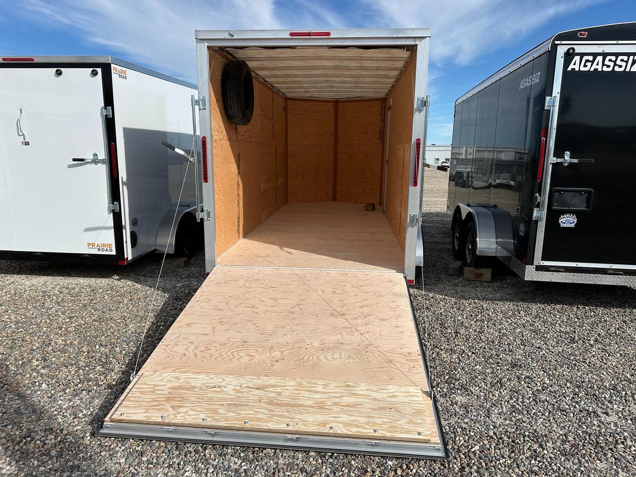 2027 Rainbow Enclosed Cargo 7 x 16' Aluminum Rainbow Excursion Ramp Door Photo4