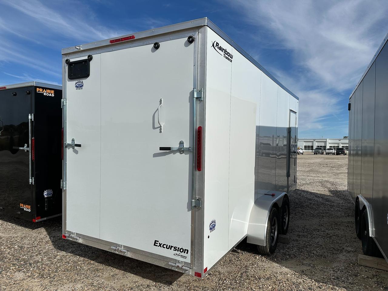 2027 Rainbow Enclosed Cargo 7 x 18 Aluminum Excursion Ramp Door Photo