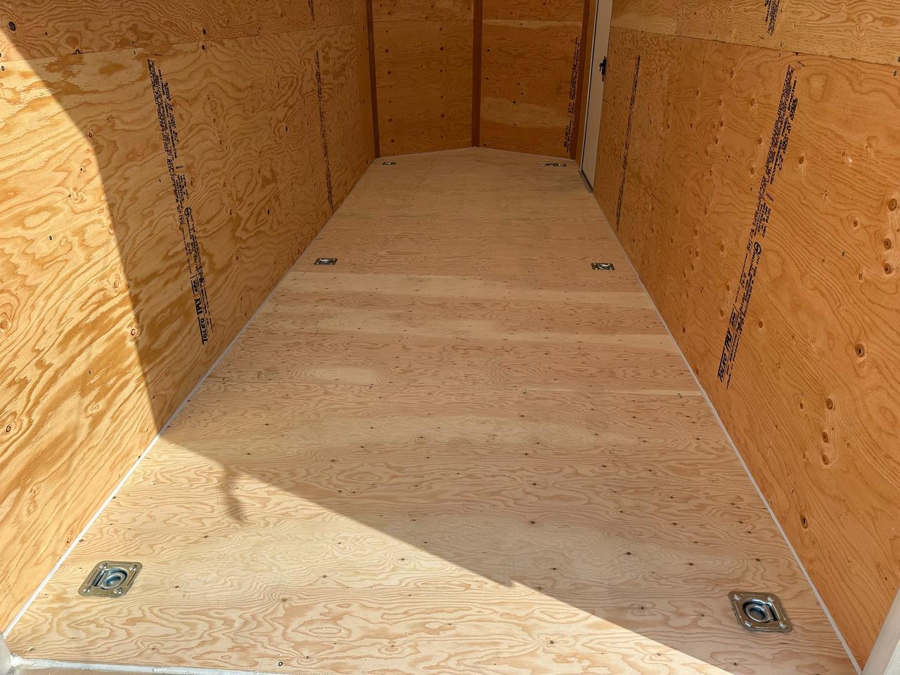 2027 Rainbow Enclosed Cargo 7 x 18 Aluminum Excursion Ramp Door Photo