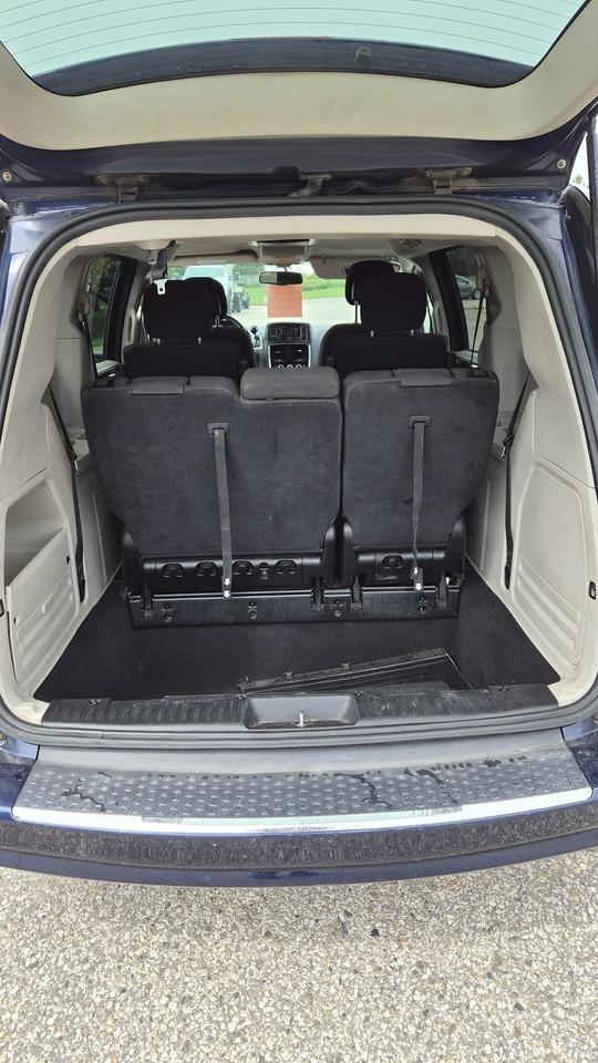 2017 Dodge Grand Caravan SXT Photo